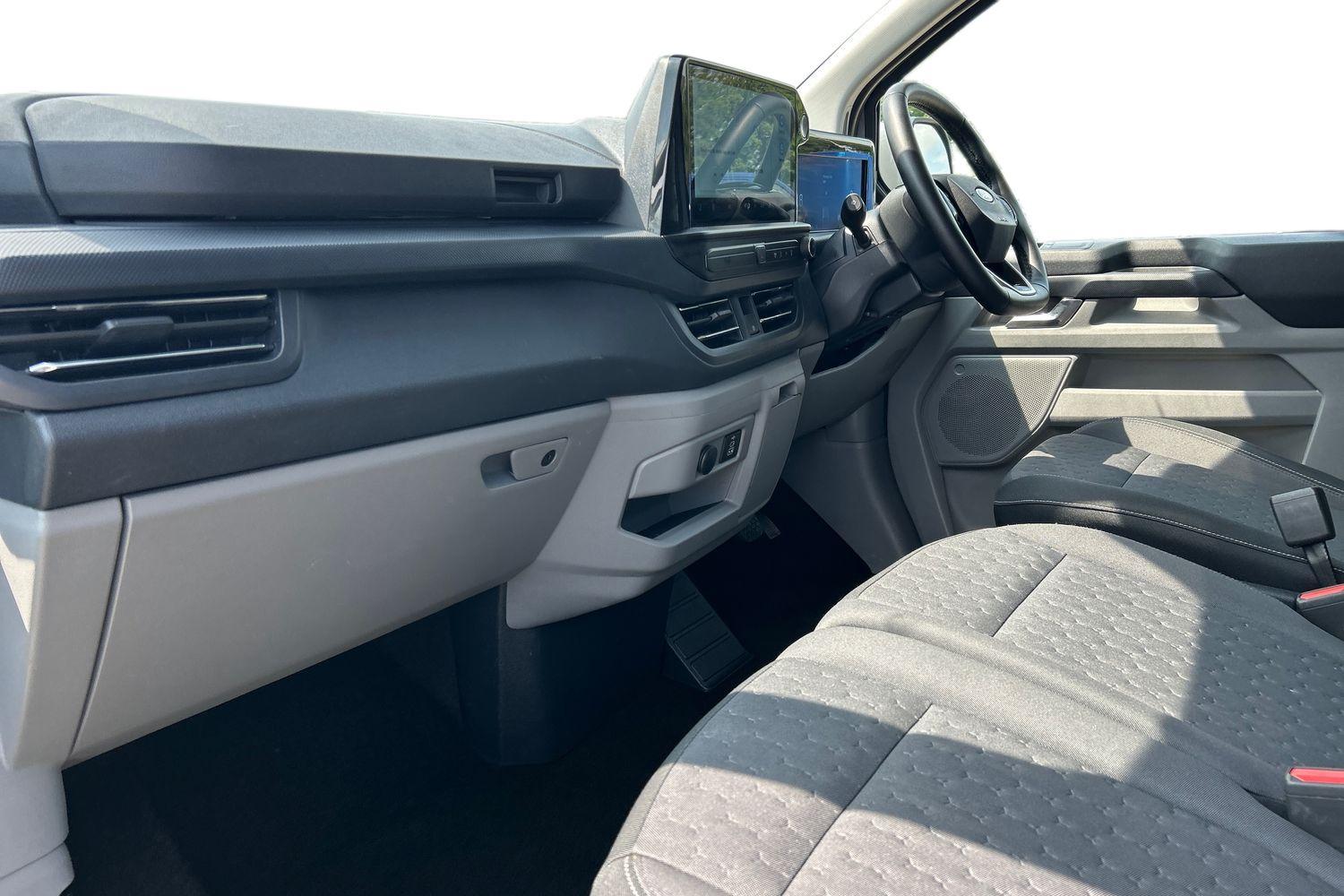 Ford Transit Custom Photo 3