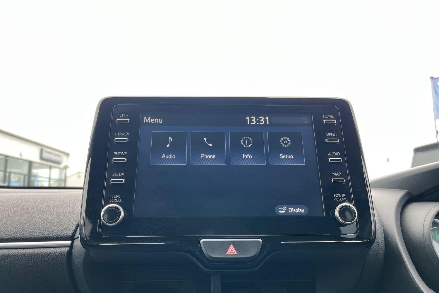 Toyota YARIS Photo 31