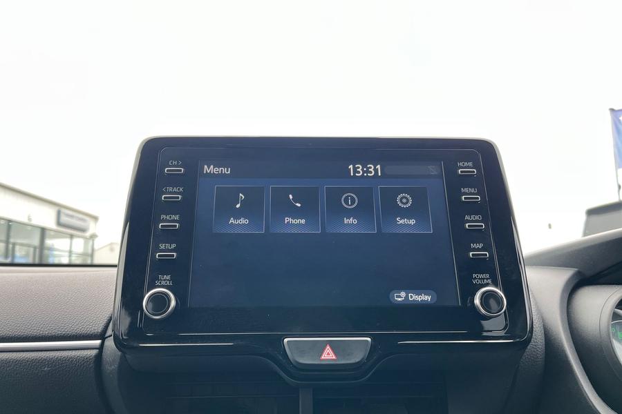 Toyota YARIS Photo autoimg-37a466228934283cf85ef59e9c67e190bee35154.jpg