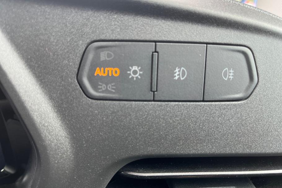 Used Ford TRANSIT CONNECT CX25FPT 22