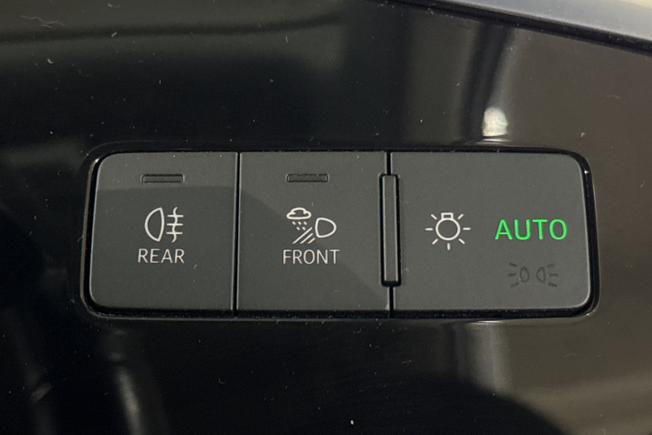 AUDI Q3 Photo 25