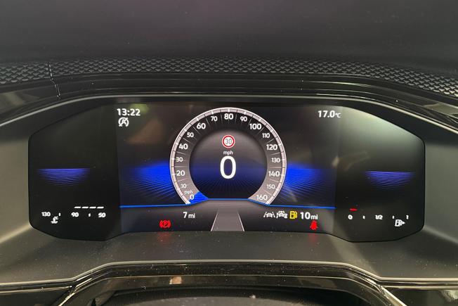 VOLKSWAGEN Polo Photo 15