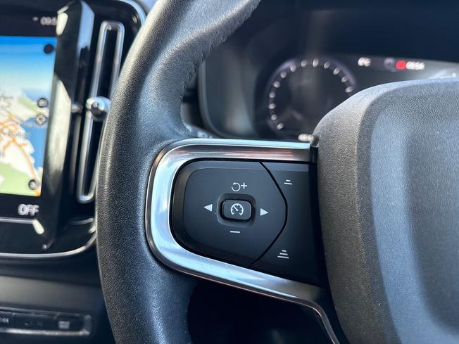 VOLVO Xc40 Photo 16