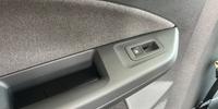 Volkswagen Golf Photo 34