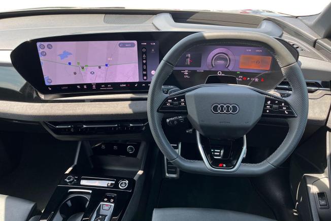 AUDI Q6 E-Tron Photo 11