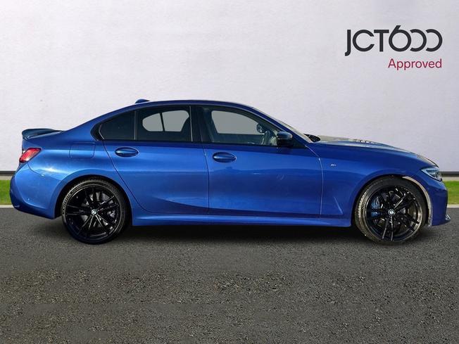 BMW 3 Series Photo 4