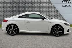 Audi TT Photo 4