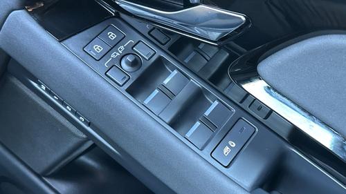 Land Rover Range Rover Evoque Photo autoimg-37bd0403e558377a65db08cd8b34f137e360bfc9.jpg