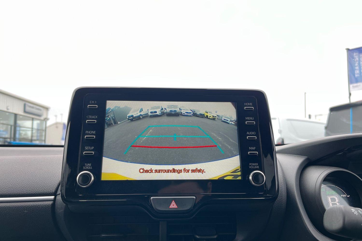 Toyota YARIS Photo 35
