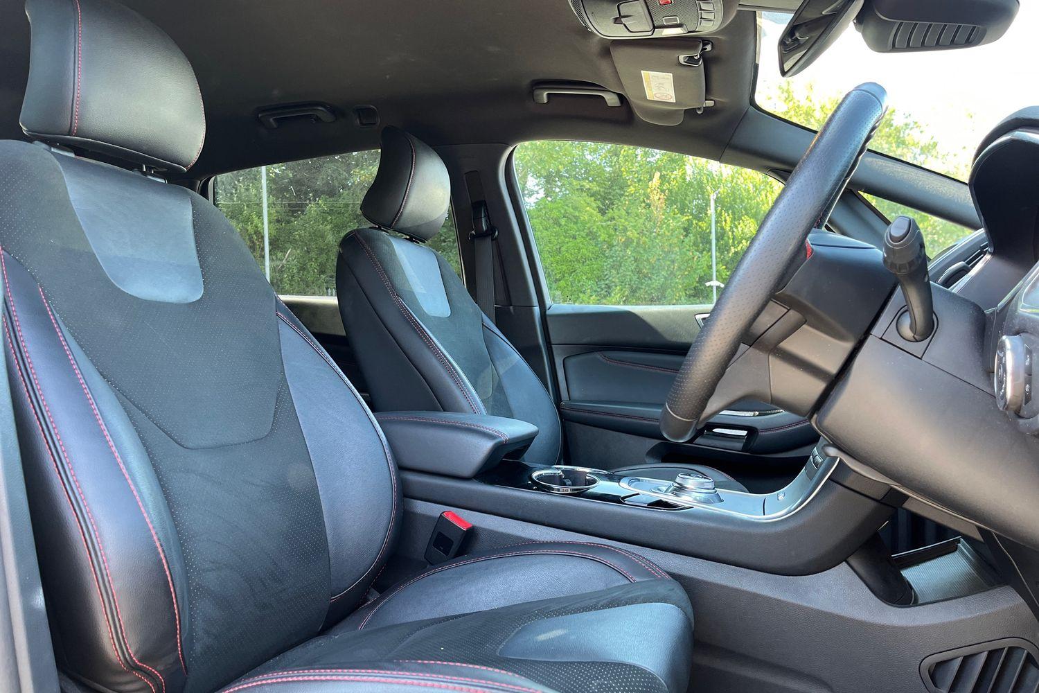 Ford S-MAX Photo 16
