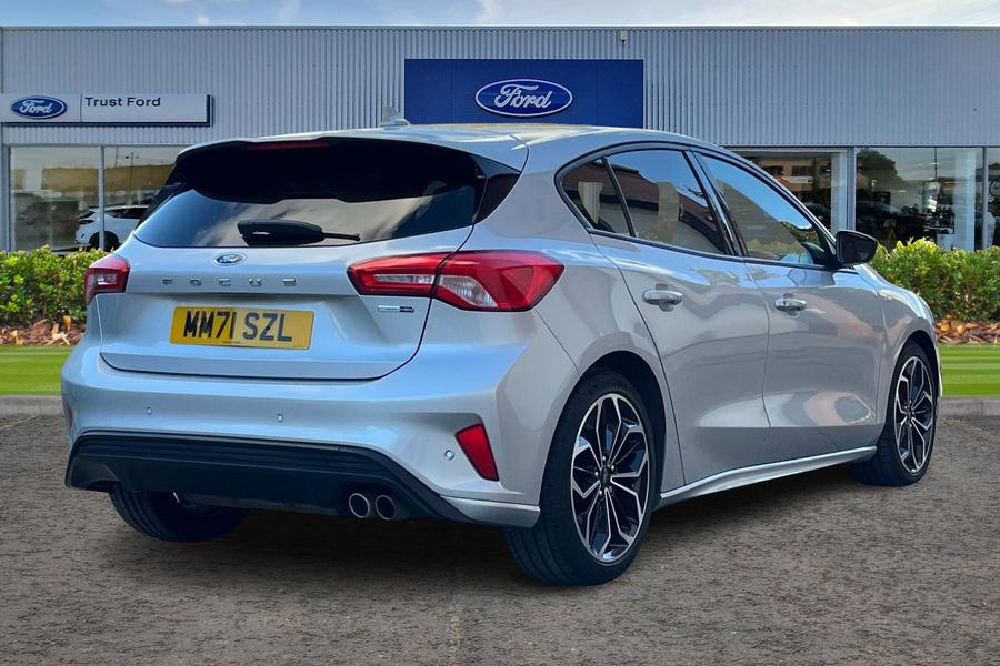 Ford FOCUS Photo autoimg-37c4fd6cefd694ec14058bd038c1c93609f0b1b9.jpg