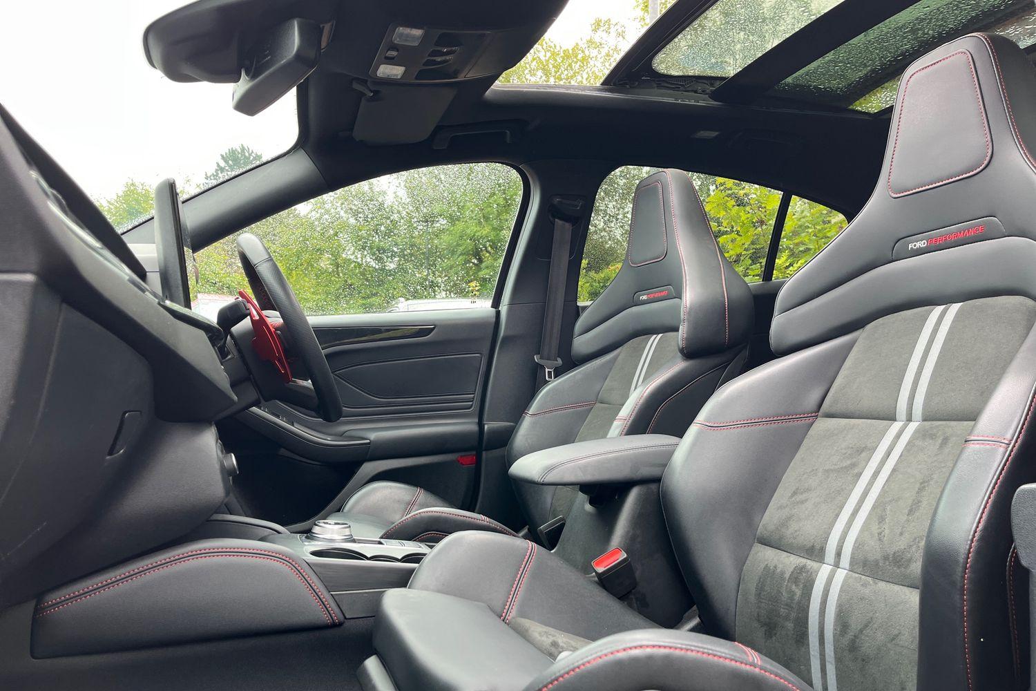 Ford Focus Photo 18