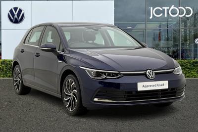 2023 VOLKSWAGEN Golf 1.5 eTSI MHEV Style Hatchback 5dr Petrol Hybrid DSG Euro 6 (s/s) (150 ps) at JCT600