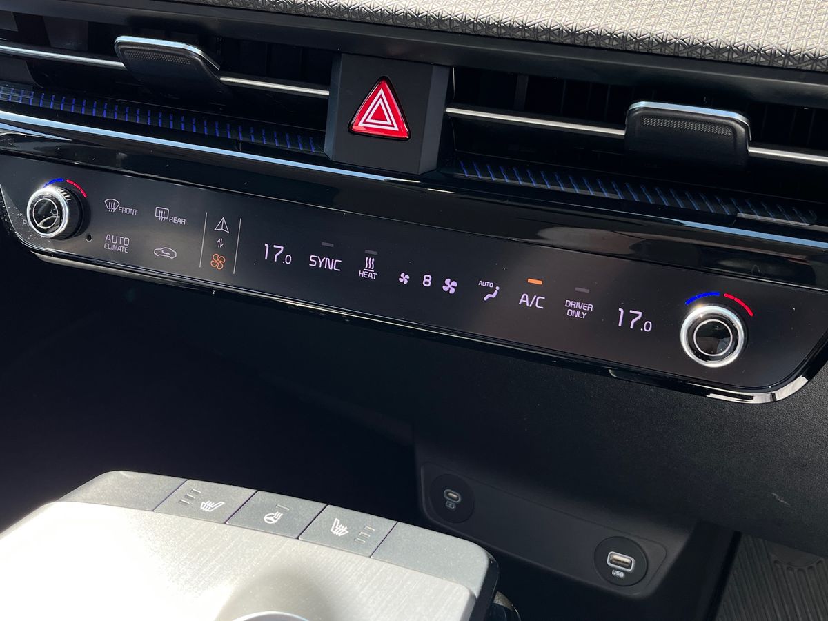 Kia EV6 Photo 12