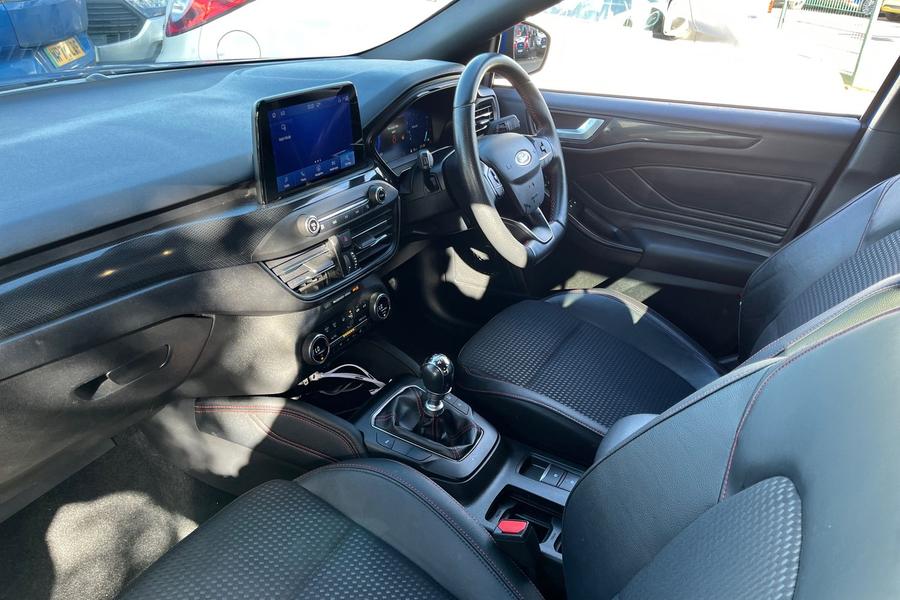 Ford Focus Photo autoimg-37cf7fbdca4b7c890574a70c68fb5506a36e4df1.jpg