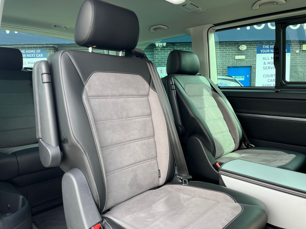 Volkswagen Caravelle Photo 30