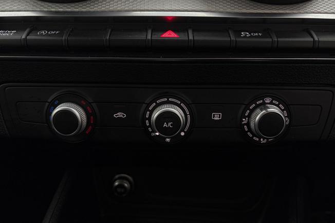 AUDI Q2 Photo 28