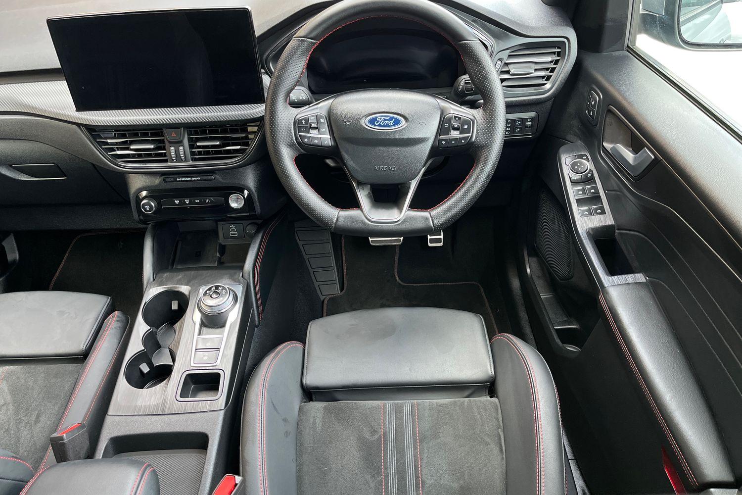 Ford KUGA Photo 10