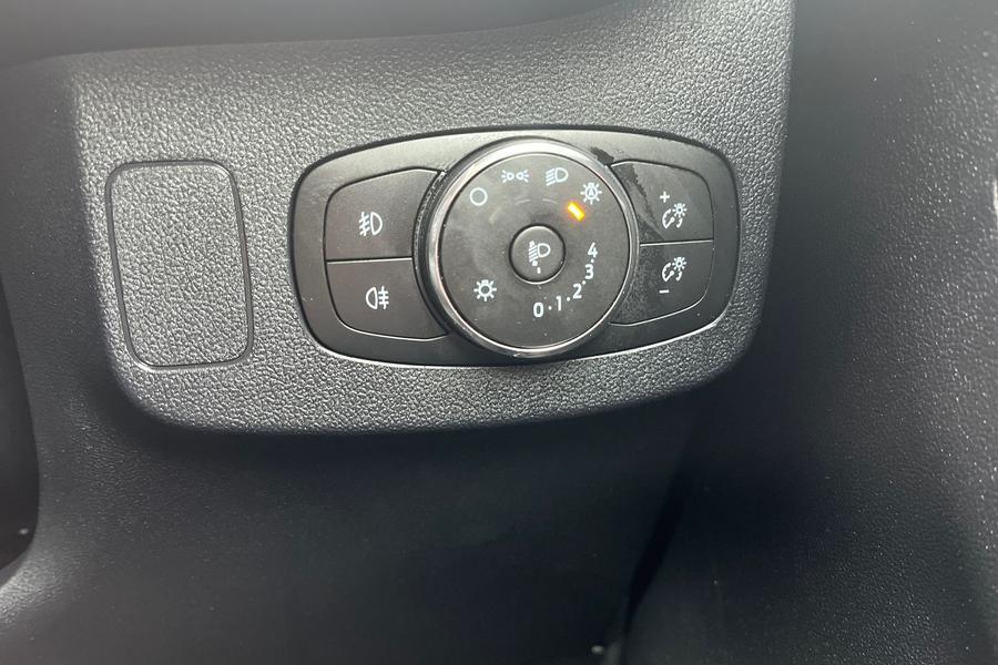 Ford PUMA Photo autoimg-37d6c27e24a5bc1e56d72c0e6a4b90285328f564.jpg