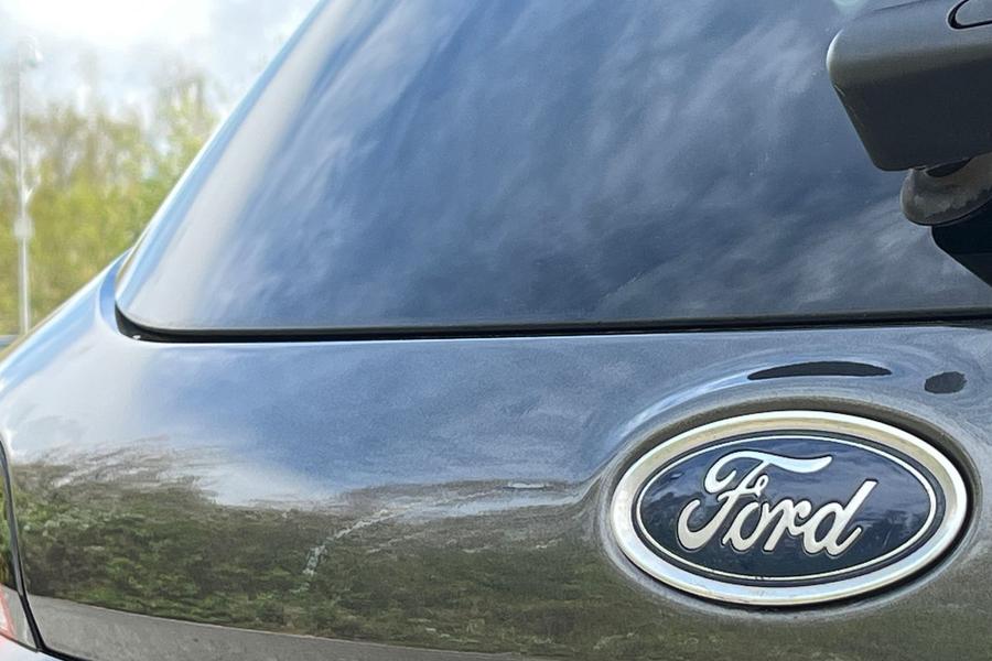 Ford FIESTA Photo autoimg-37d7b6b91d05ea004570475bcbbd2190d3acc418.jpg