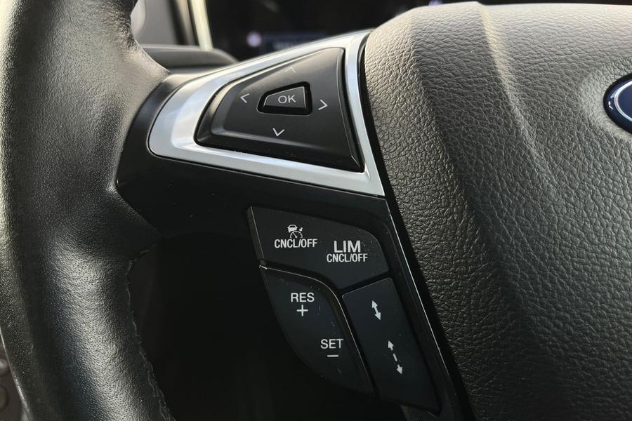 Ford MONDEO Photo autoimg-37d831778424423e578b3c8b403fdd044902613d.jpg