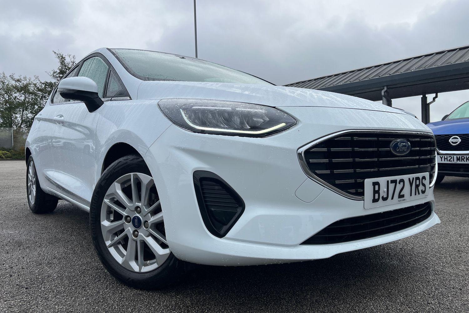 Ford FIESTA Photo 36
