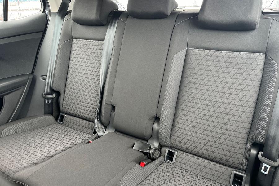 Volkswagen T-CROSS Photo autoimg-37d9e348c275970cbe002022f7dd4acd86e9f750.jpg