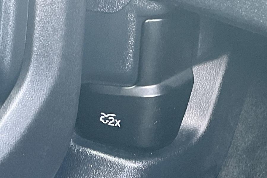 Ford Kuga Photo autoimg-37e726cb97ee351f833fc71ffe480b5fd086ea60.jpg
