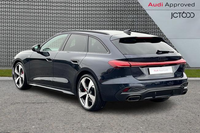 AUDI A5 Avant Photo 3