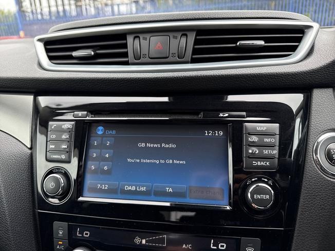 NISSAN Qashqai Photo 35