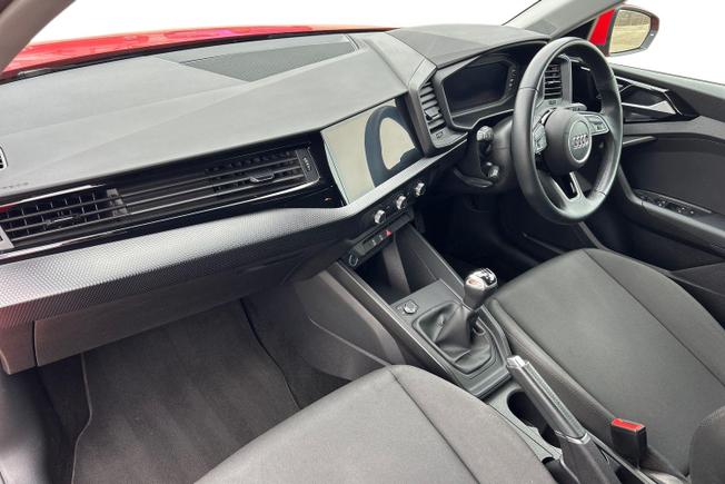 AUDI A1 Photo 2