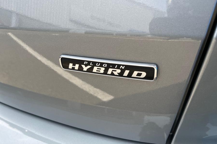 Ford KUGA Photo autoimg-37eeedb5804e28f09fc9db0a5da0ecc1a06426c6.jpg