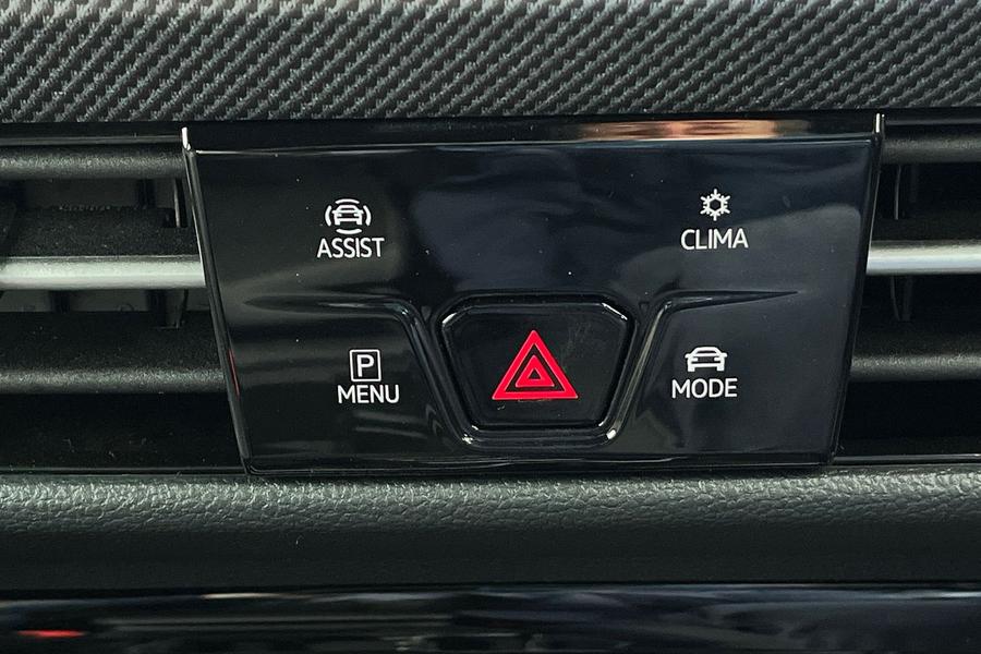 Volkswagen GOLF Photo autoimg-37f0ce2887d7e31e34b8d3e8bd5b6fe31e358101.jpg