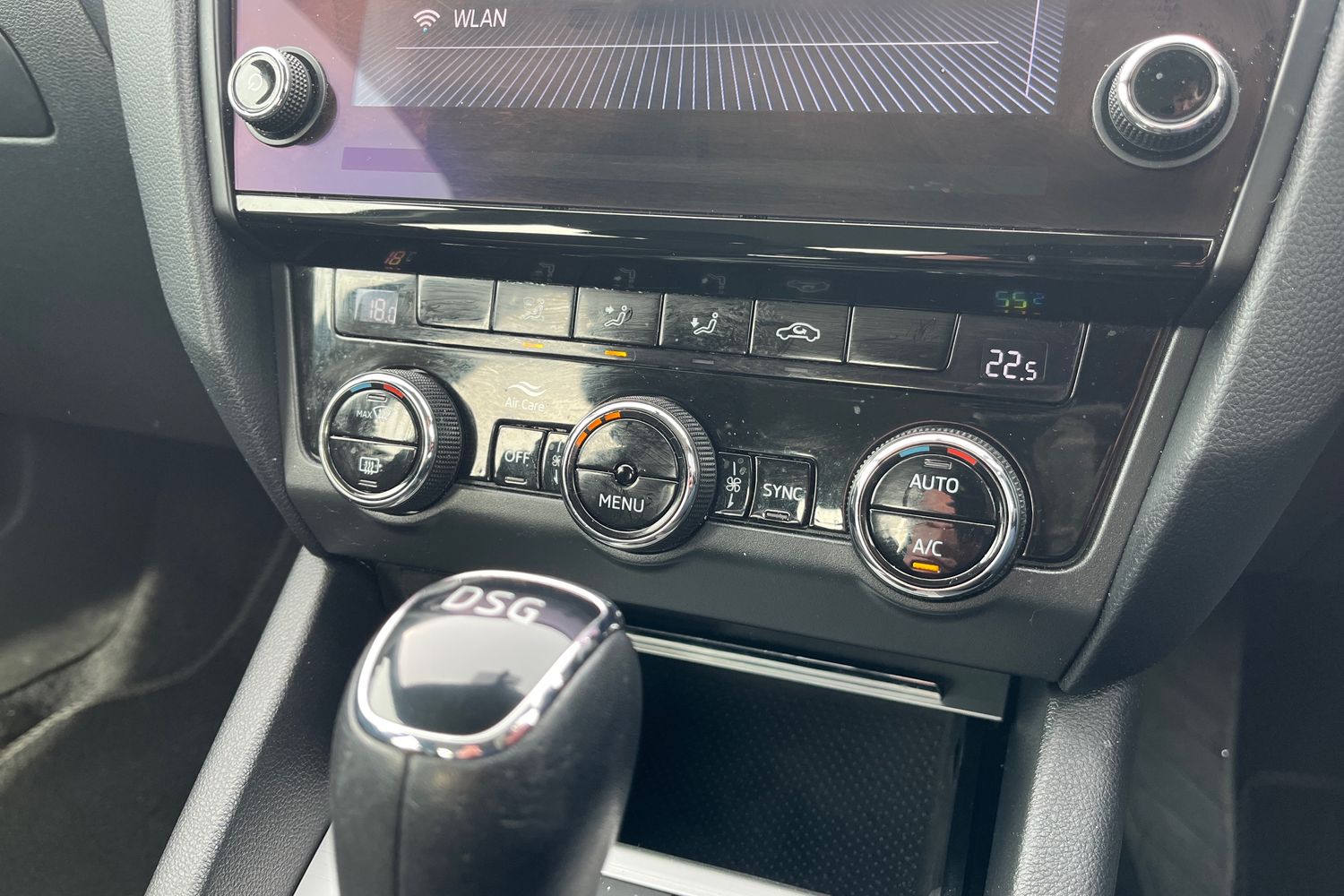 Skoda OCTAVIA Photo 31