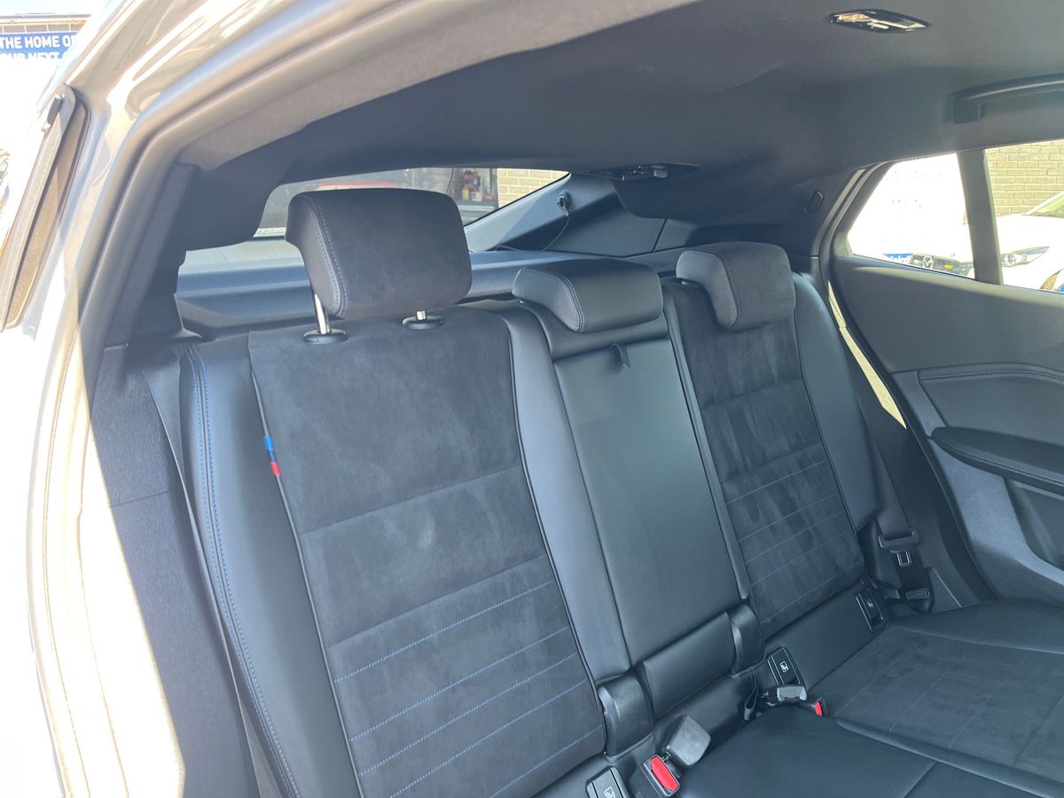 BMW X2 Photo 32