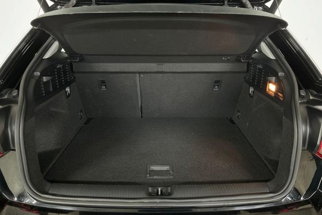 Audi Q2 Photo 12