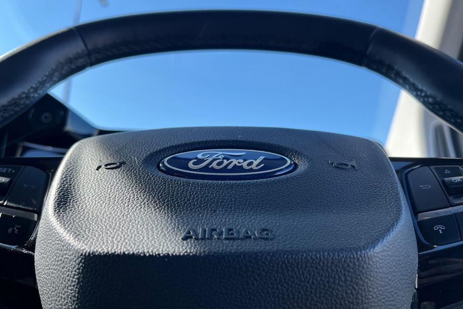 Used FORD E-TRANSIT CUSTOM LD74XDS 37