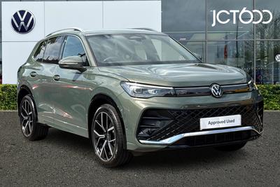 2025 VOLKSWAGEN Tiguan 1.5 eTSI MHEV R-Line SUV 5dr Petrol Hybrid DSG Euro 6 (s/s) (150 ps) at JCT600