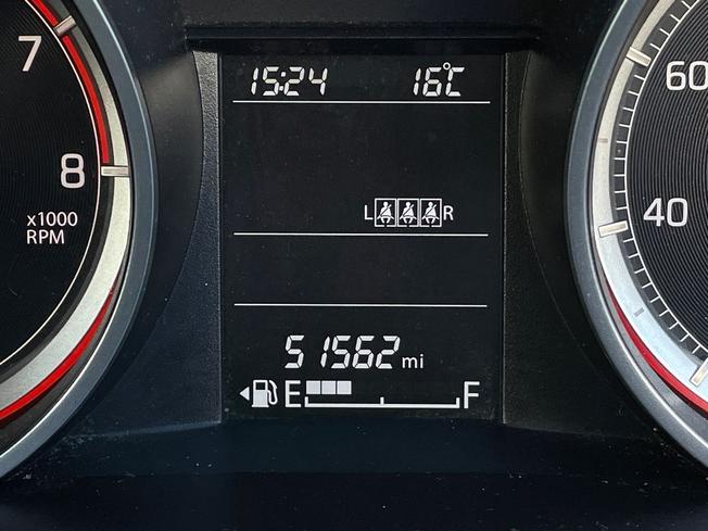 SUZUKI Swift Photo 15
