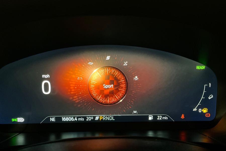 Ford KUGA Photo autoimg-38004aff546af52d8072d75eac9cabd5040f8340.jpg