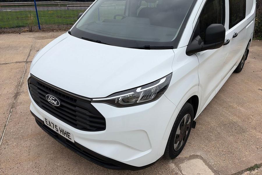 Ford TRANSIT CUSTOM Photo autoimg-380298e52fec5b14fa65ffa711f379596fee2f4a.jpg