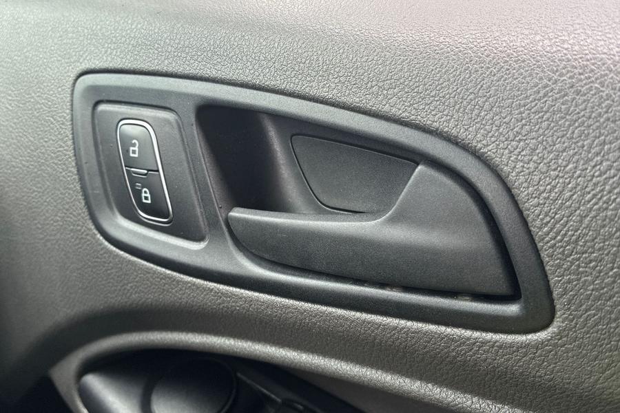 Ford TRANSIT CONNECT Photo autoimg-3805ee1ee0dc6d164d0c1c1fdfac195d585af2b9.jpg