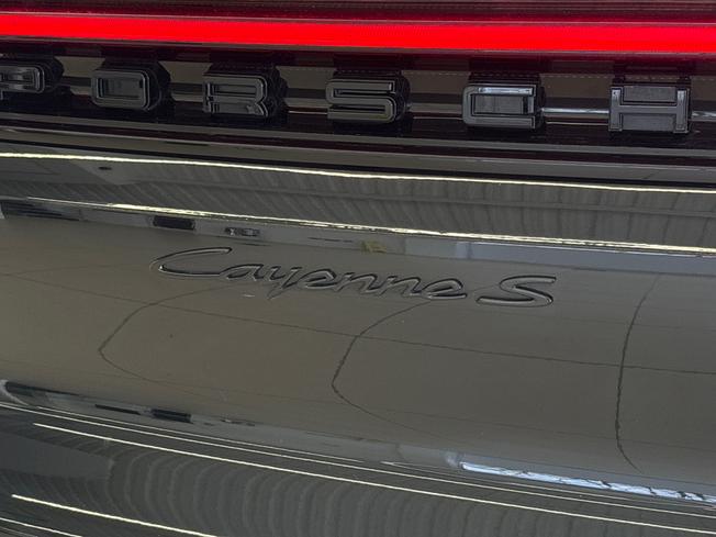 PORSCHE Cayenne Photo 49