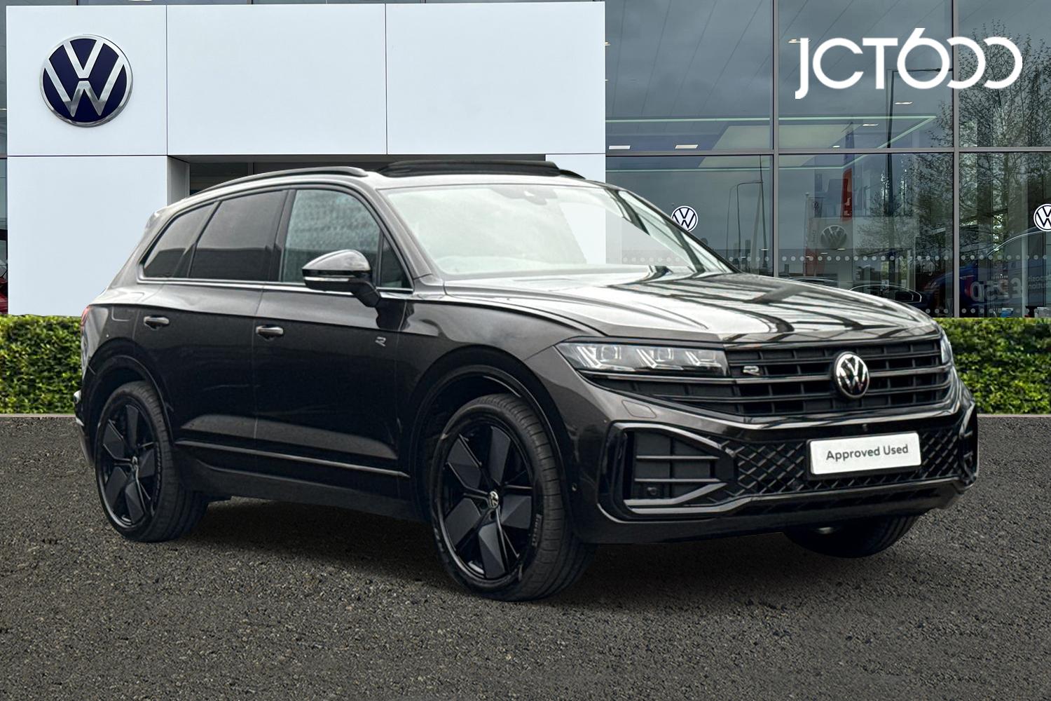 2025 Volkswagen Touareg