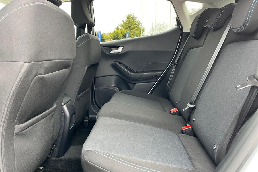 Ford FIESTA Photo autoimg-381355dbd3e9791cbdd3199999ede6d30505e3e2.jpg