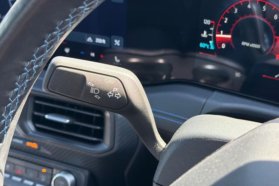 Ford MUSTANG Photo autoimg-381a488e53110dbf0ebd4e62a9c25025427c3e26.jpg