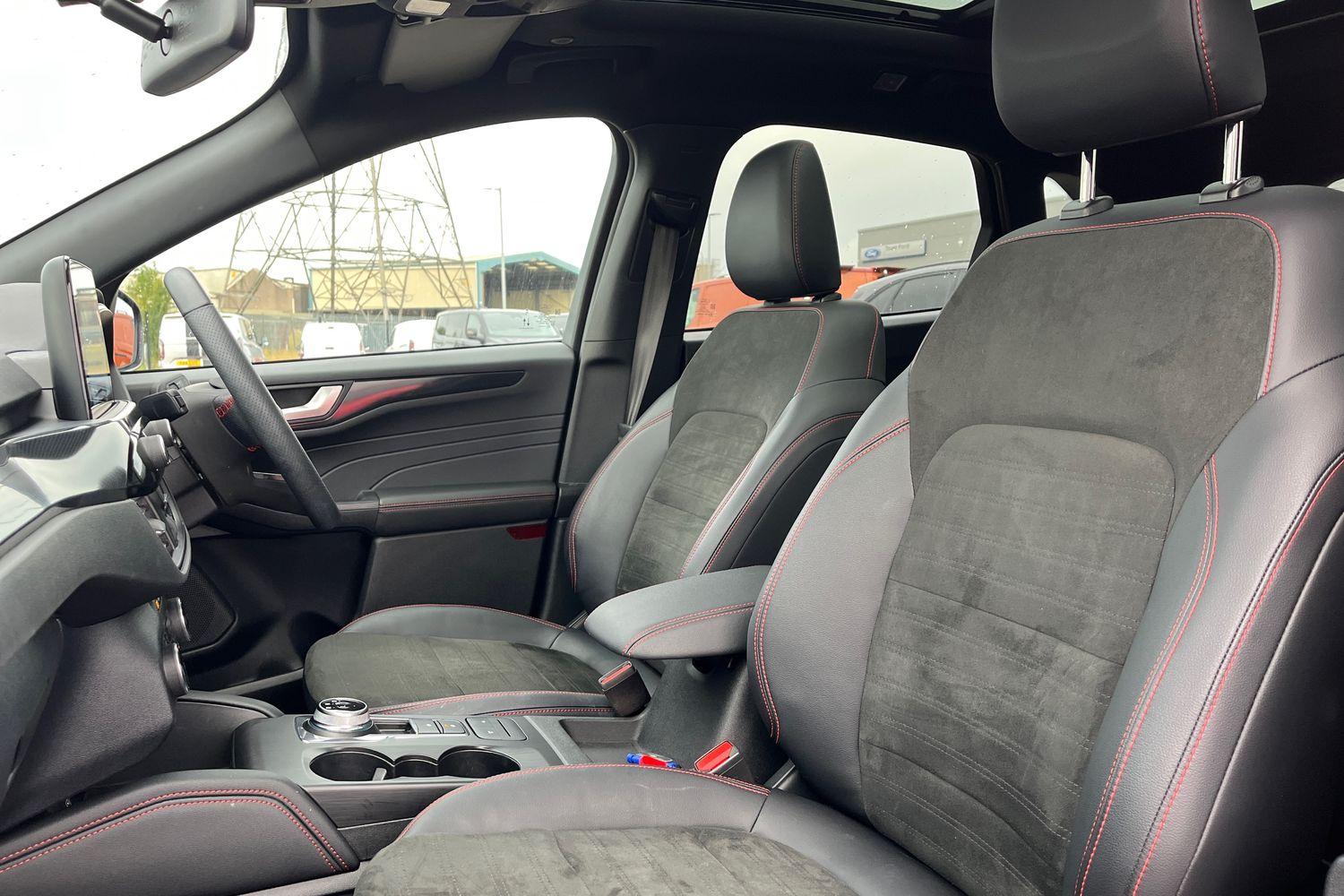Ford Kuga Photo 18