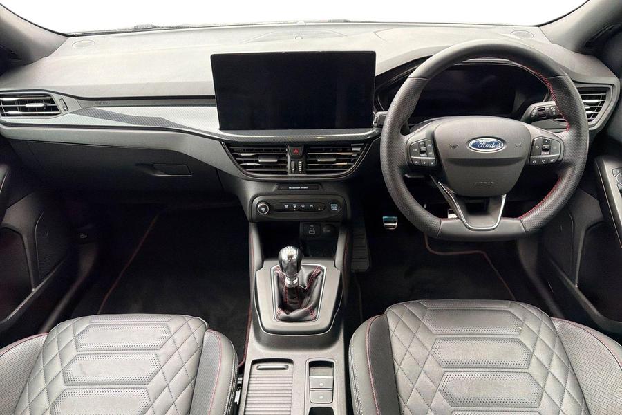 Ford FOCUS Photo autoimg-382328a3b95769fe5d4c4f61c6ac7aecbf69dbfe.jpg