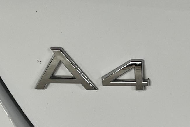 Audi A4 Avant Photo 27