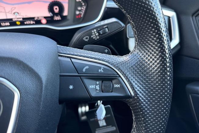 Audi Q3 Photo 17